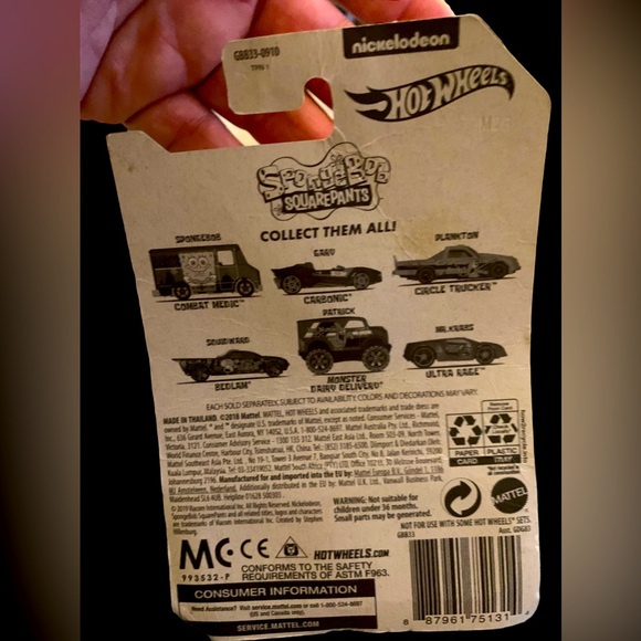 - New 2019 20th Anniversary Sponge Bob Squidward “Oh Please” Hot Wheels Car - Picture 3 of 5